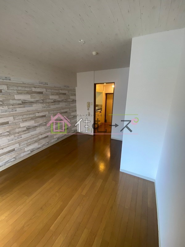 ルミエ新大阪 ベッドルーム