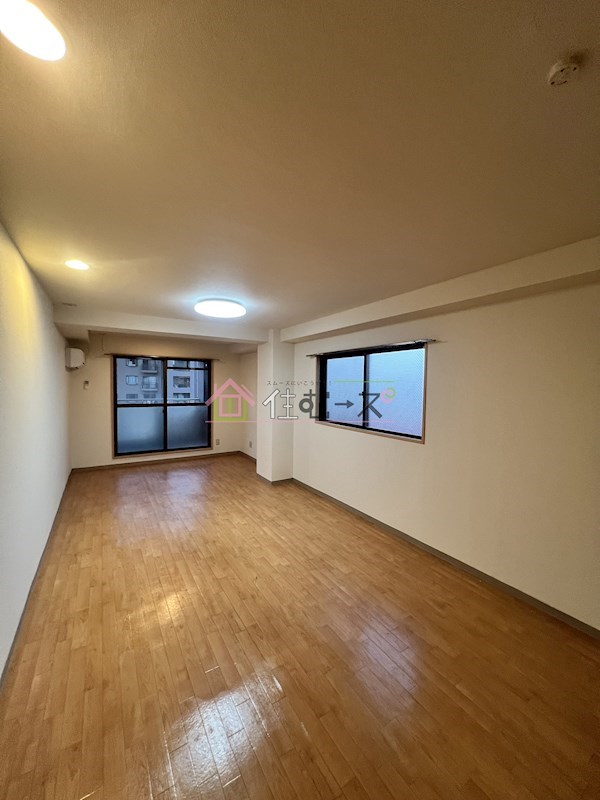 オズレジデンス玉出 ベッドルーム