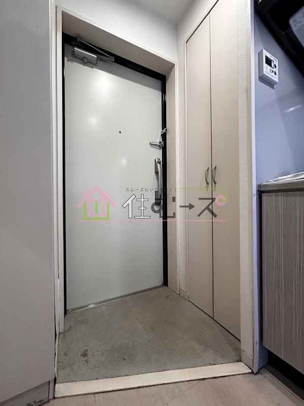 ウインズコート西中島 玄関