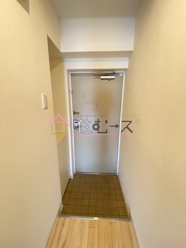 ロイヤルハイツ菅原 玄関