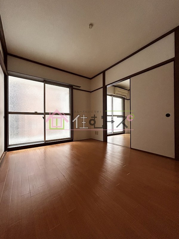 山陽マンション ベッドルーム