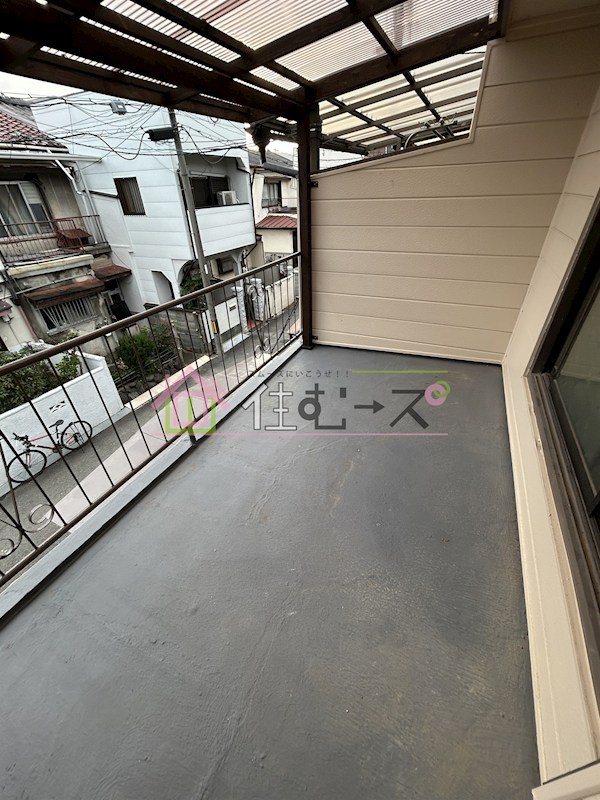 鶴見区安田テラスハウス ベランダ
