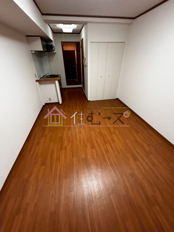 ノルデンタワー新大阪 リビング