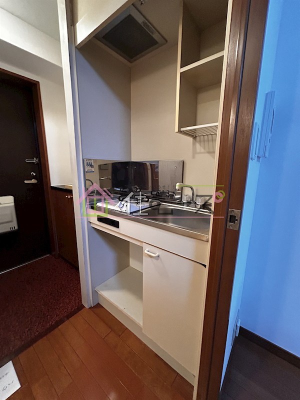 プレサンス新大阪 キッチン