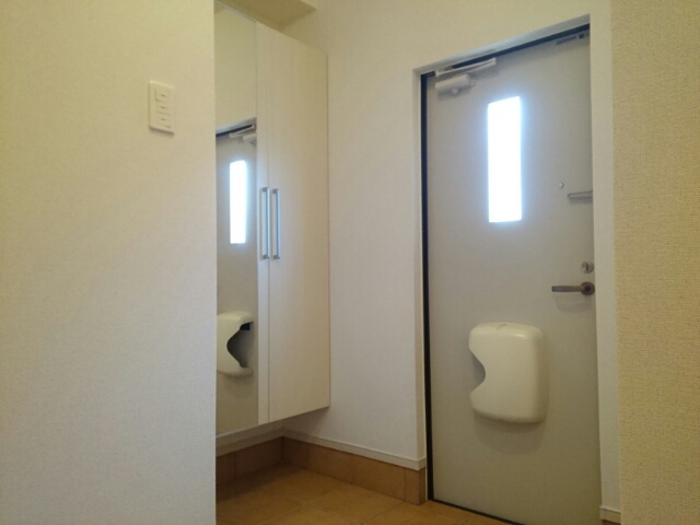 ラ・フル－ル 玄関