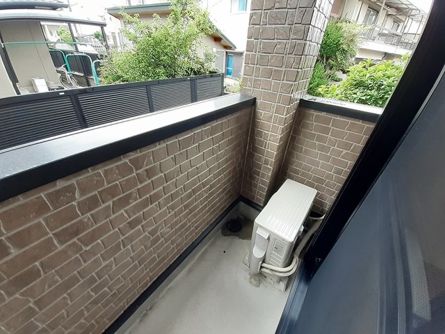 レーゲンボーゲン大美野 ベランダ