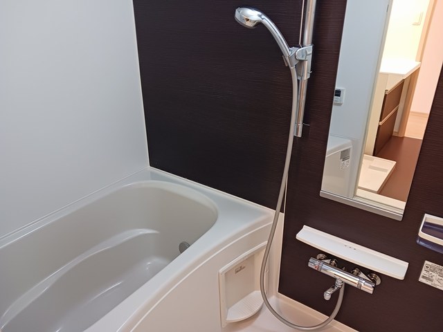 アーイラみなみ 風呂画像