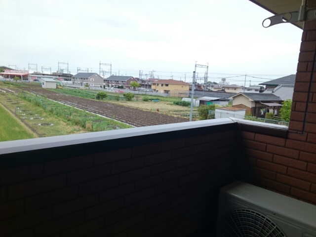 サンシャイン　ガーデン ベランダ