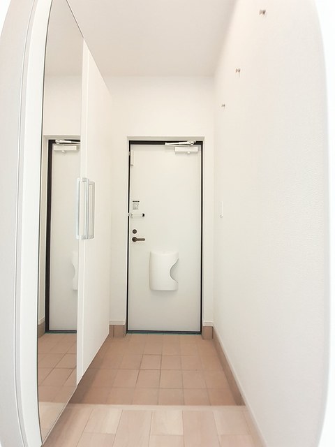 アネモスヒルズ泉佐野Ⅱ 玄関