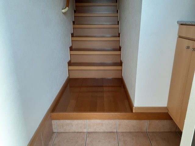 メゾン河北 玄関