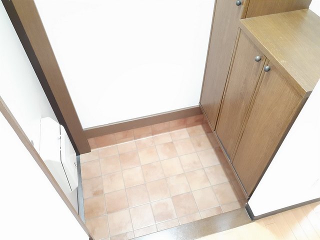 メゾン・フルール 玄関