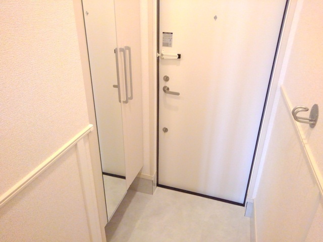 ヴィリダーリウム　上山手 玄関