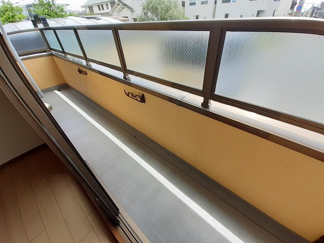 ヴィヴィッド ベランダ