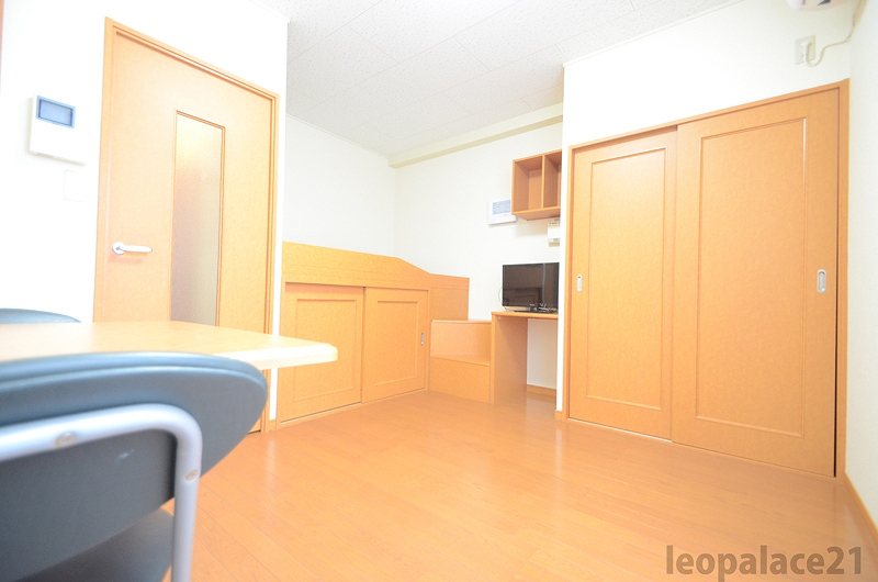 レオパレスアルフ リビング