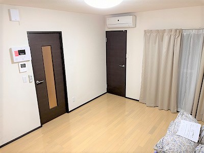 レオネクストマインジマー敷島 リビング