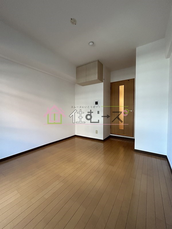 ラナップスクエア上本町 リビング