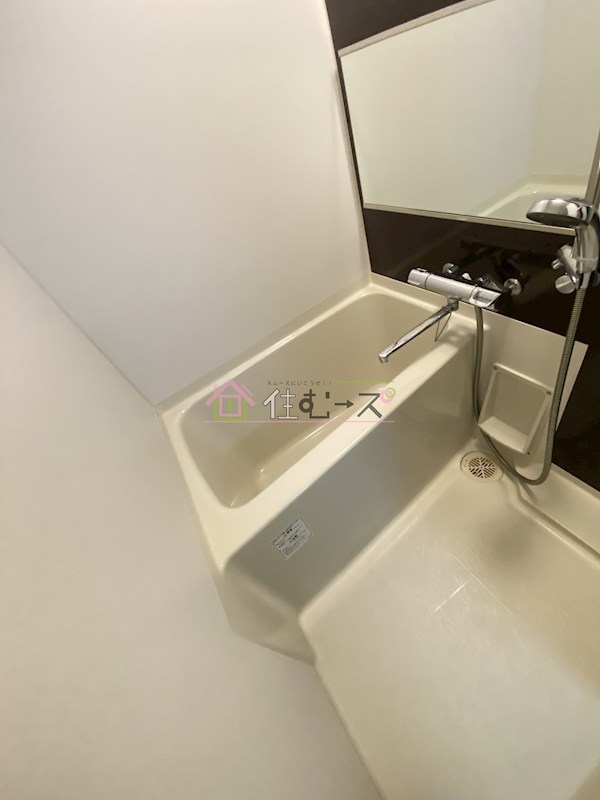 レオンコンフォート本町 風呂画像