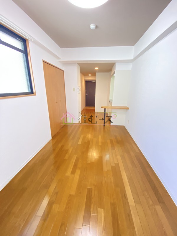 レジェンドール堺筋本町 リビング