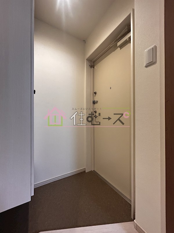 ウェルスクエア都島 玄関