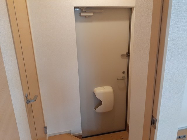 へりていじ桜井Ⅱ 玄関