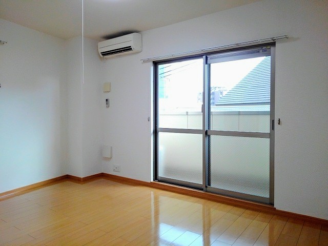 ハピネス浦江 リビング