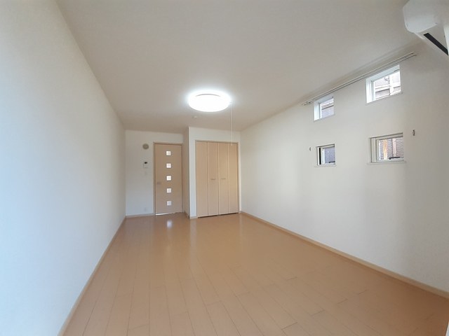 スカイガーデン　２ リビング