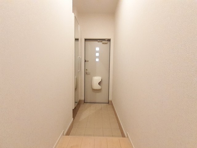 ブラウンメゾン 玄関