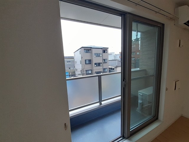 ブラウンメゾン ベランダ