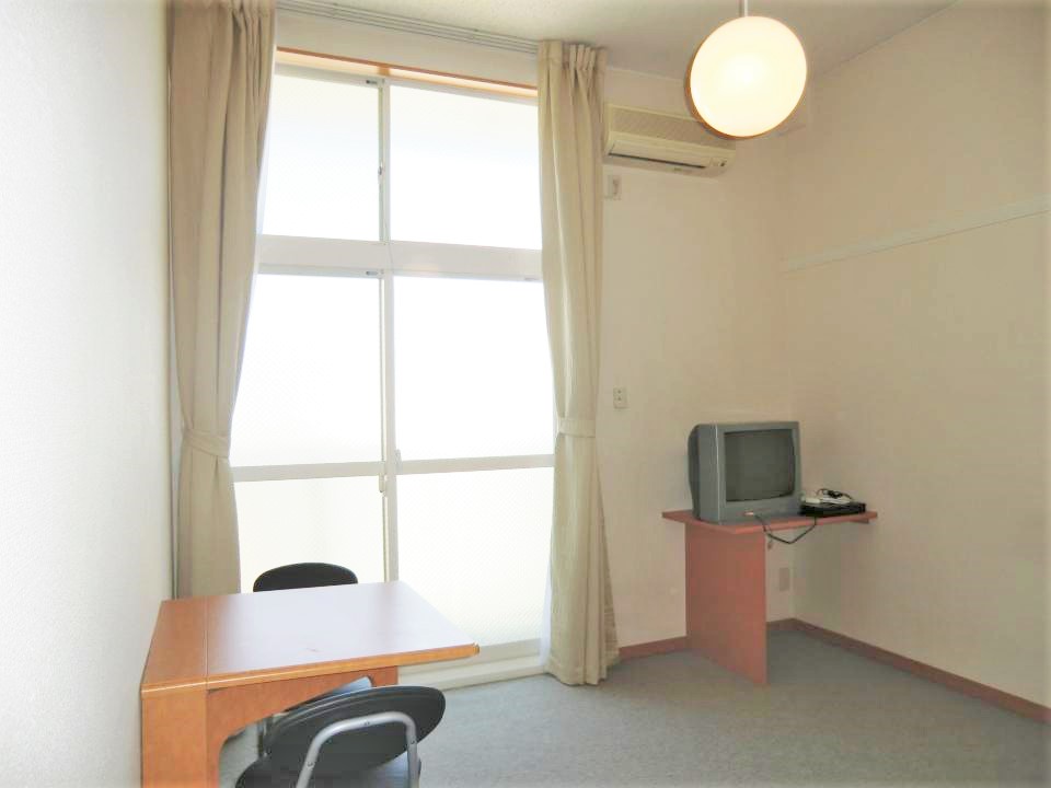 レオパレスｐａｔａｔａ ベッドルーム