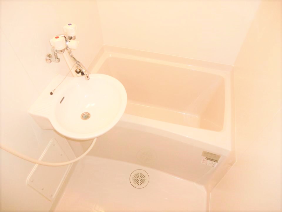 レオパレスｐａｔａｔａ 風呂画像