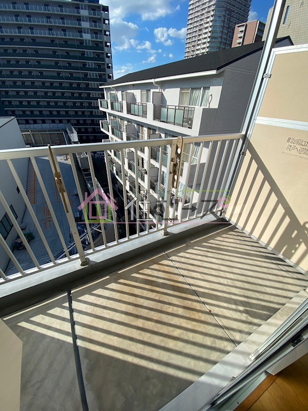 Rainbow　Court立売堀 ベランダ