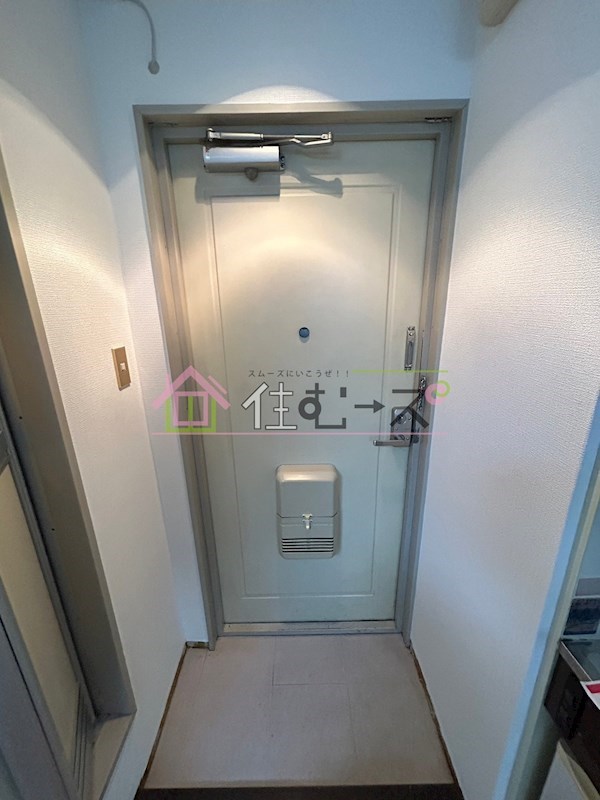 ロフティ淡路Ⅰ  玄関