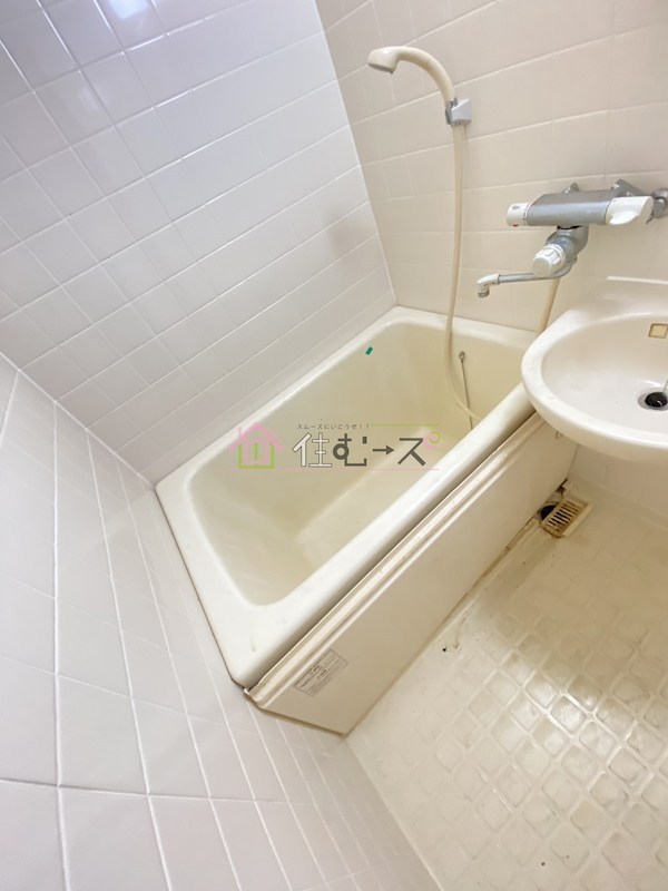 ソレアードトレスなんばWEST 風呂画像