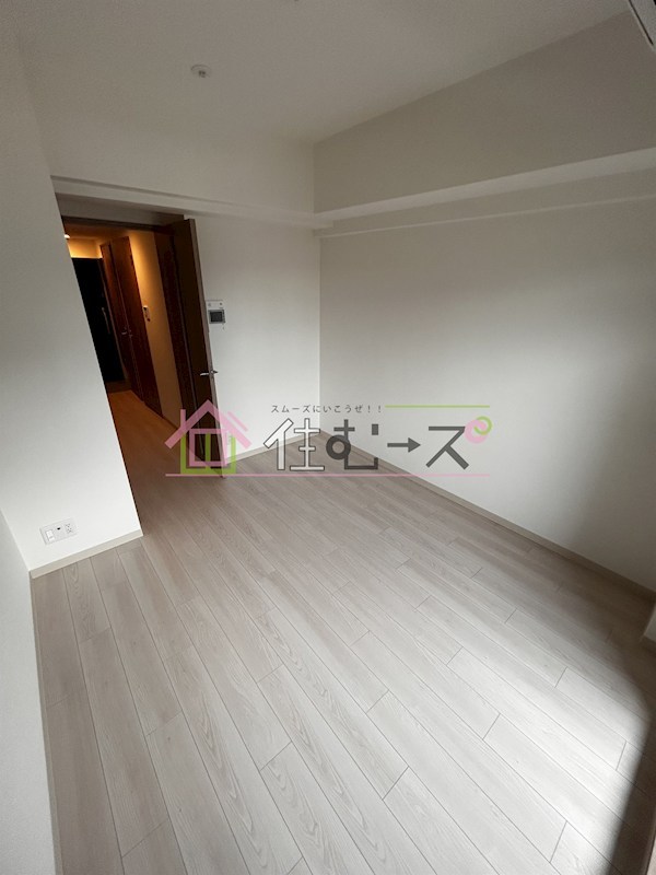 フォーリアライズ難波リアン リビング