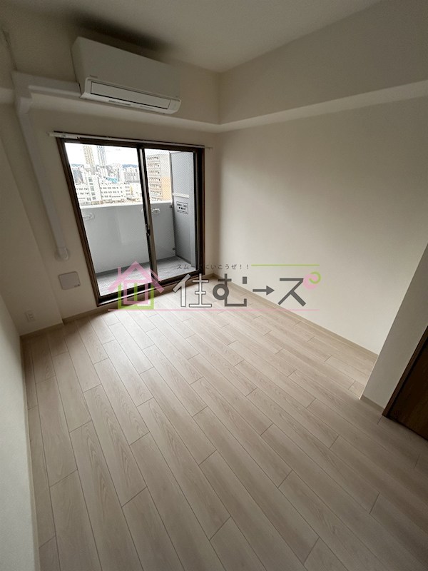 フォーリアライズ難波リアン ベッドルーム