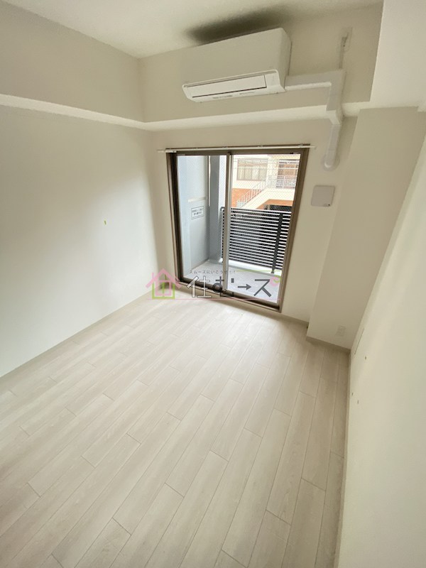 フォーリアライズ難波リアン ベッドルーム