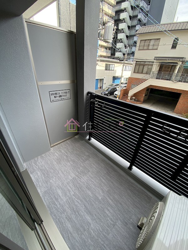 フォーリアライズ難波リアン ベランダ