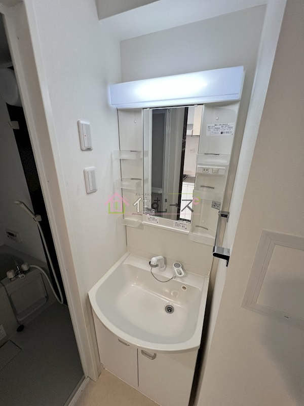 エスカーサ大阪WEST九条駅前 その他4