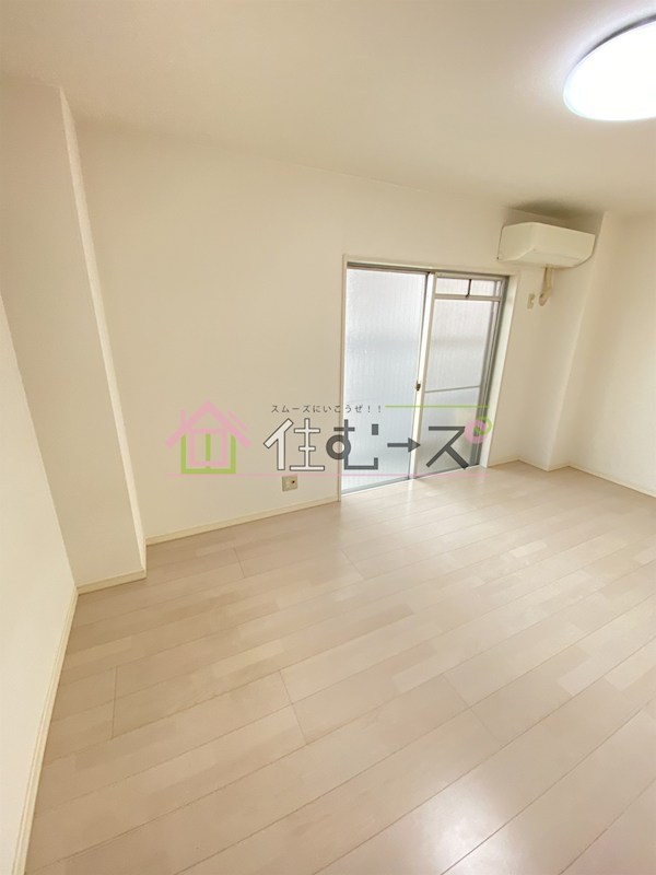 メゾン・ド・ソリジェ ベッドルーム