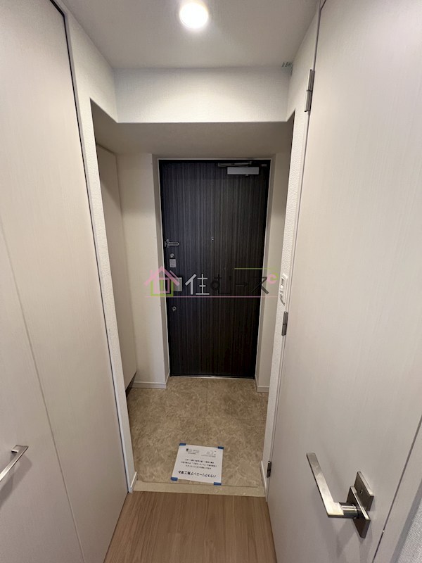 レオンコンフォート阿波座西 玄関