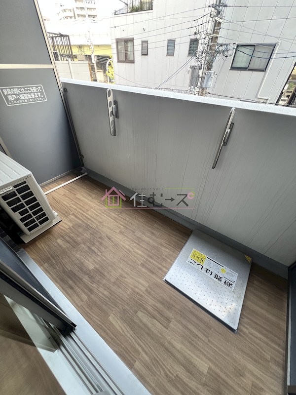 レオンコンフォート阿波座西 ベランダ