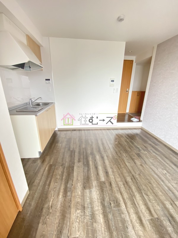 グランパシフィック芦原橋駅前 リビング