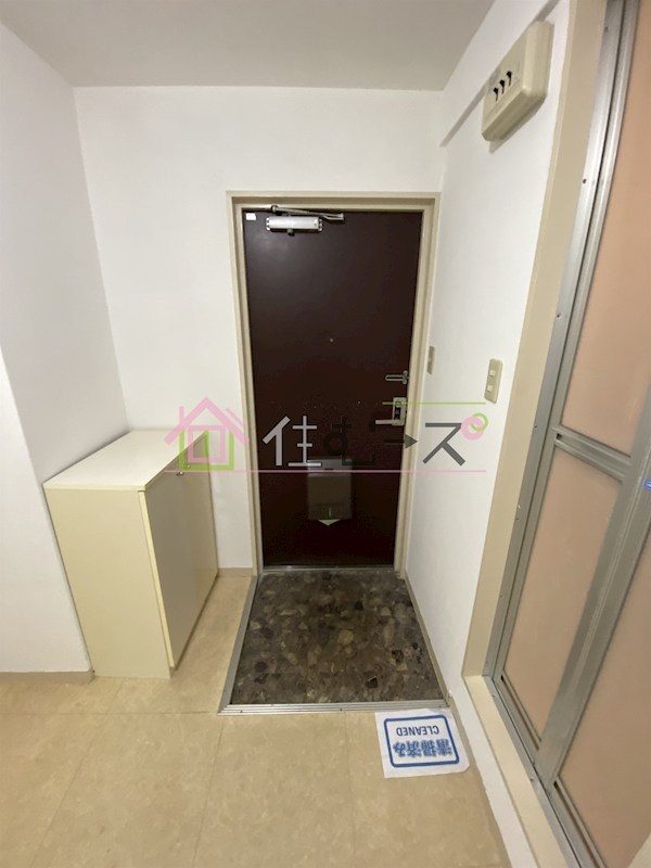 ラパンジール恵美須Ⅲ 玄関