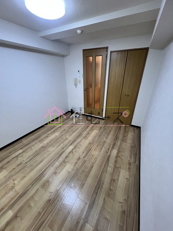 シングルウエスト リビング