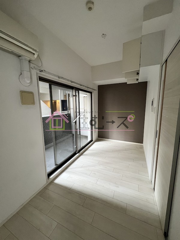 Grandi Utsubo Park ベッドルーム