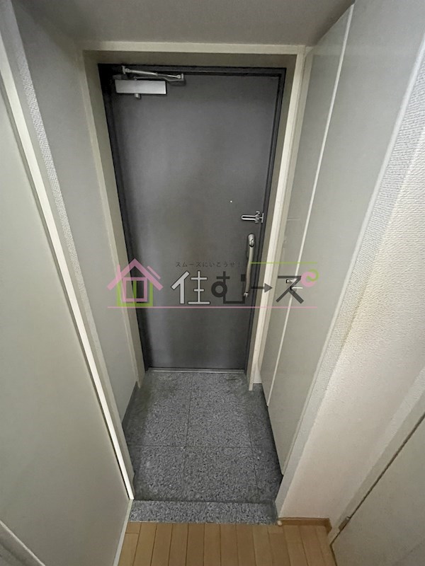 クレアートアドバンス大阪城南 玄関