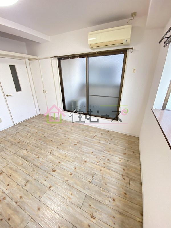 ラパンジール恵美須Ⅲ ベッドルーム