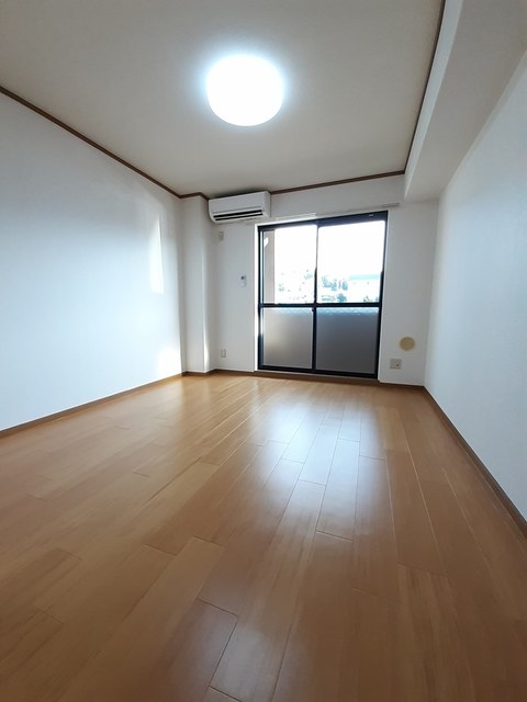 ハイツヴィンテ－ジ リビング