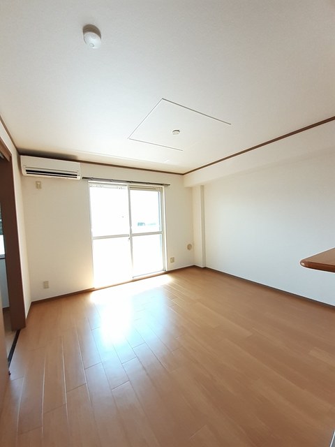 ブランドール リビング