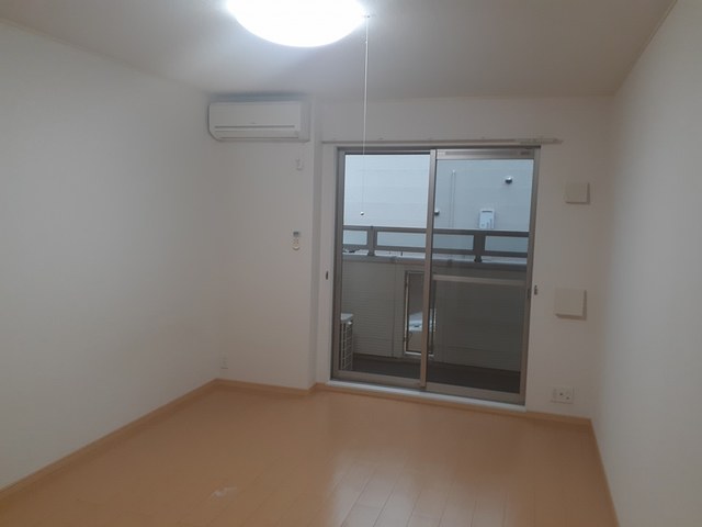 アバンツァ－トⅡ リビング